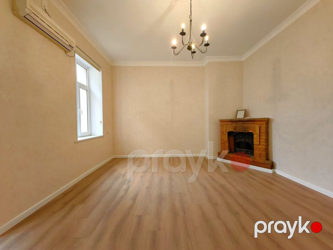 Satılır 2 otaqlı köhnə tikili 57 m² — Mənzil, Bakı (10)