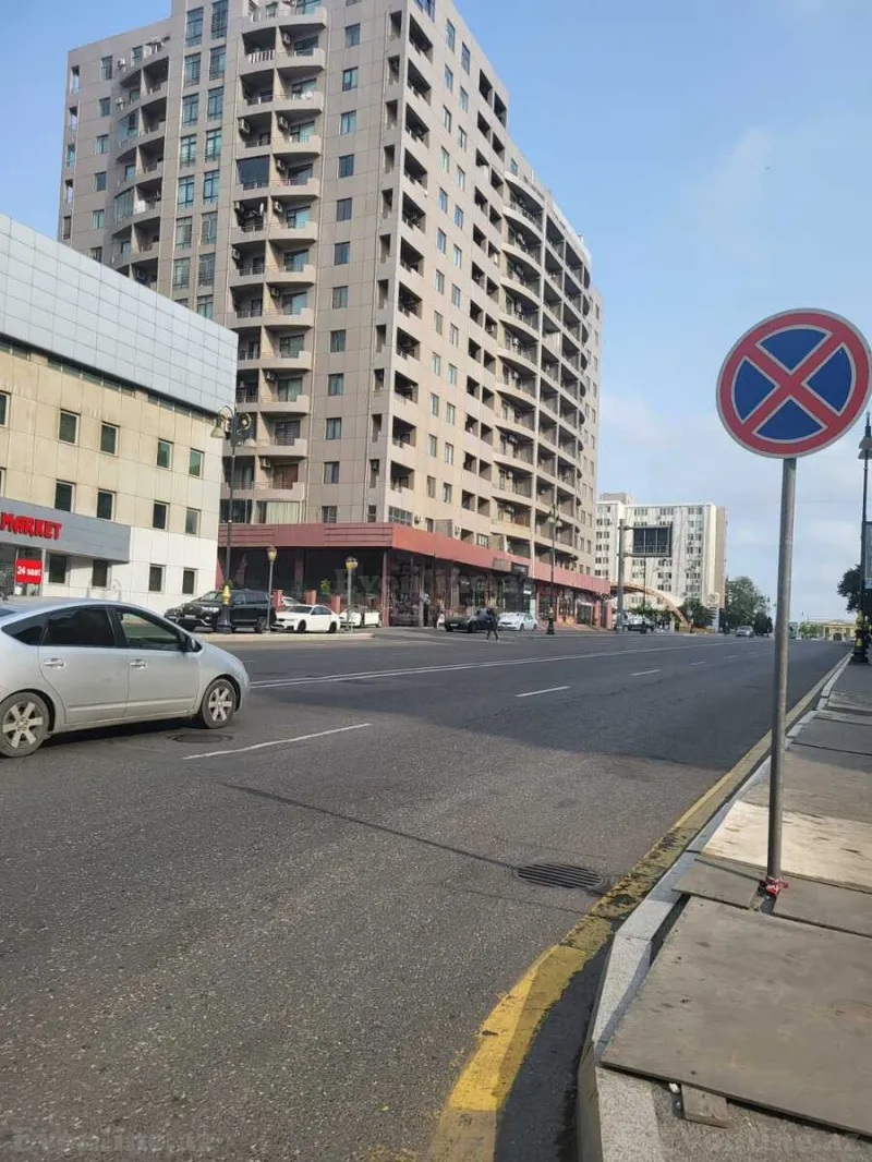Kirayə verilir Ofis 157 m² Bakı, Nərimanov r., Gənclik m — Bakı