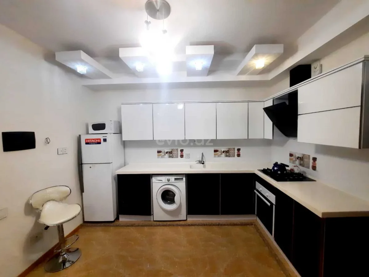 Kirayə 2 otaqlı mənzil 28 May metrosu yaxınlığında — Mənzil, Bakı (3)