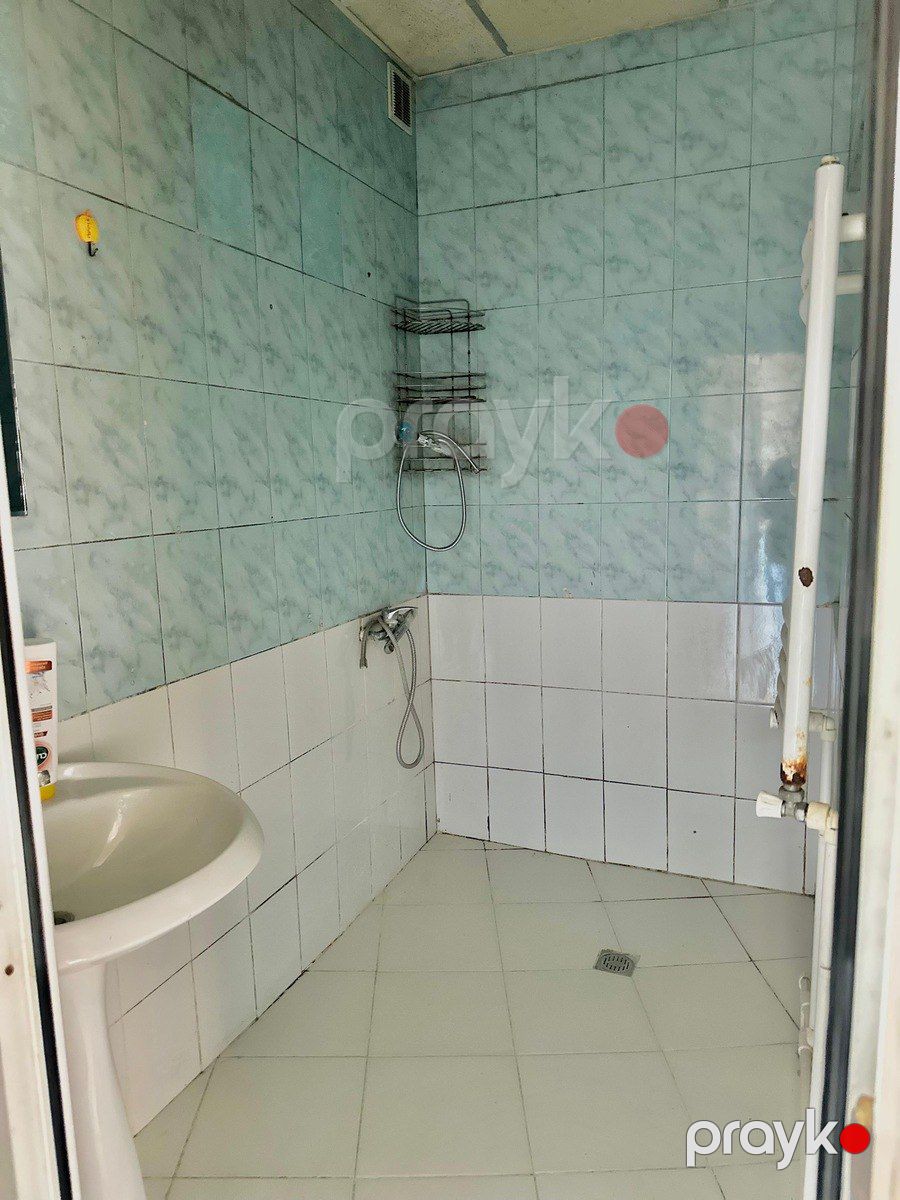 Satılır 2 otaqlı köhnə tikili 65 m² — Mənzil, Bakı (12)