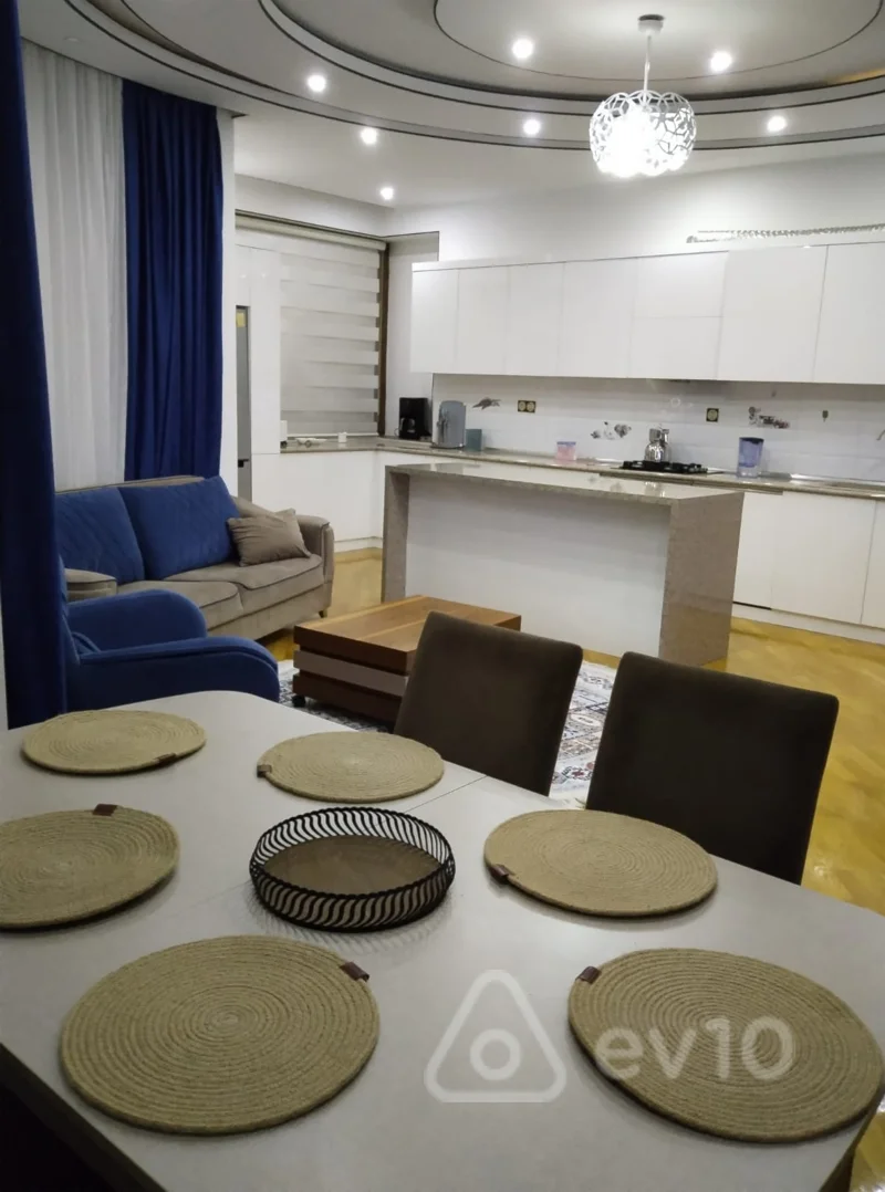 3 otaqlı mənzil, 130 m², Yusif Səfərov küçəsi — kirayə — Mənzil, Bakı (2)