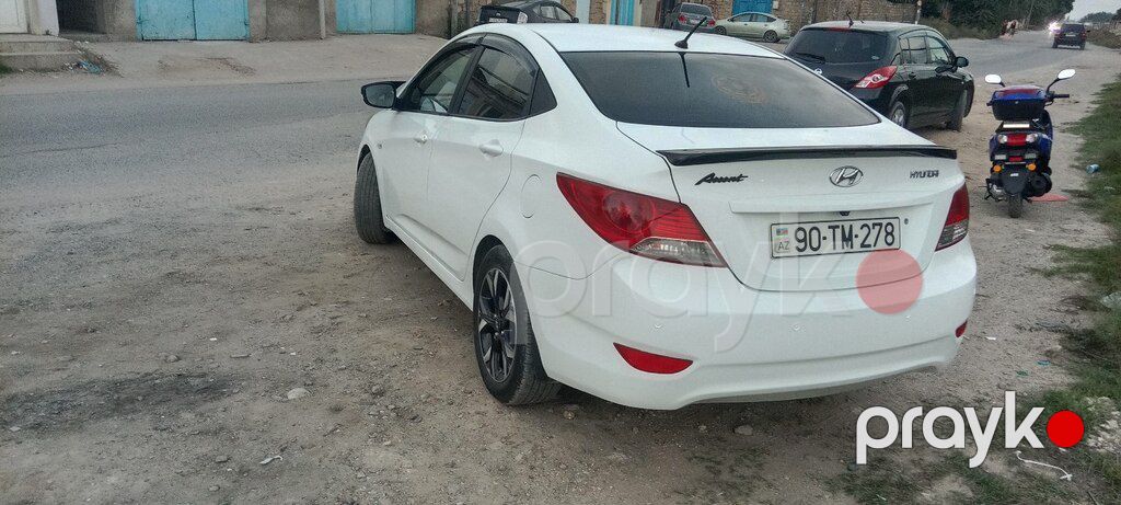 Hyundai Accent, 1.6 L, 2011 il, 334 000 km — Avtomobillər, Bakı (2)