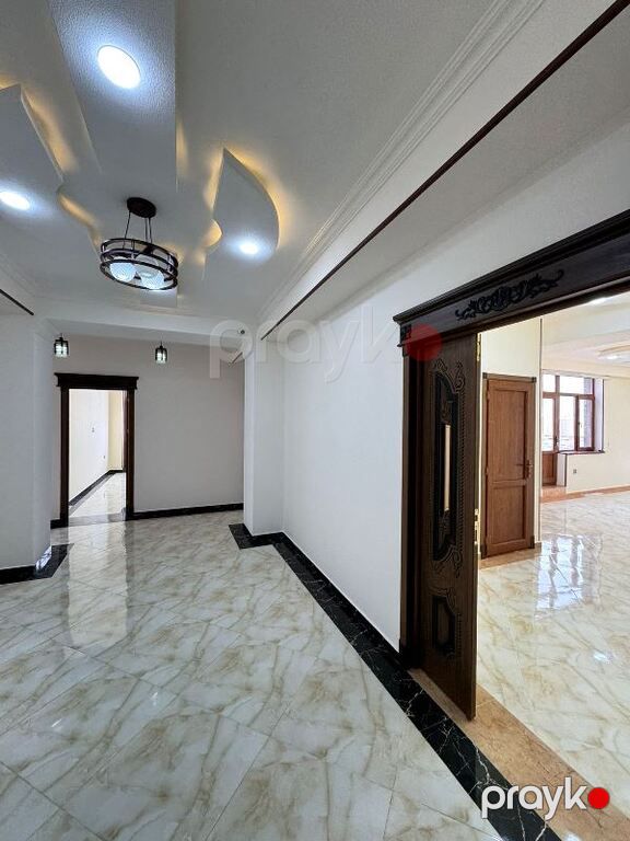 Satılır obyekt 350 m² — Əmlak, Bakı (7)