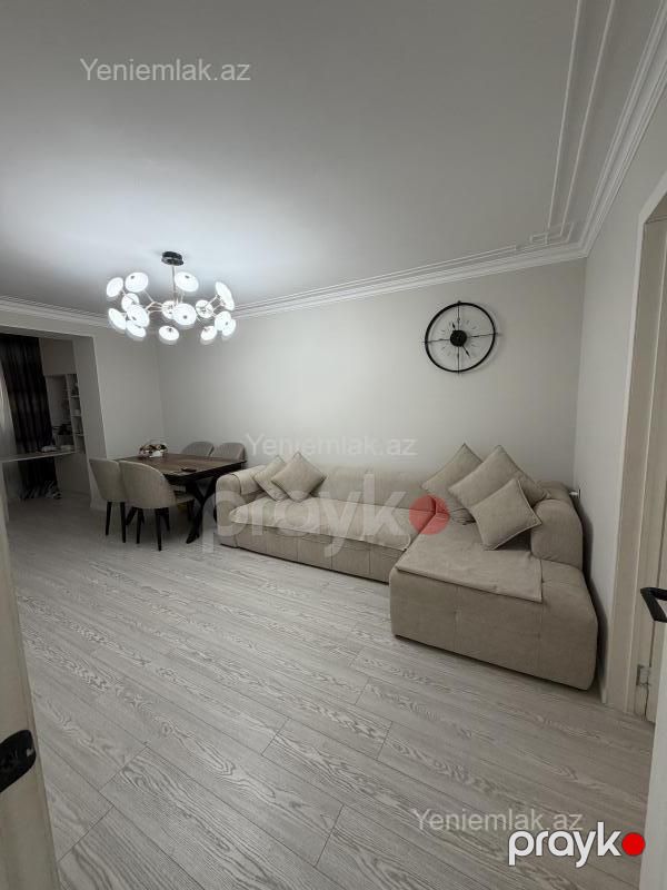 Satılır 3 otaqlı Bina evi menzil (Köhnə tikili), 65 m², 1-ci mikrorayon — Mənzil, Sumqayıt (4)