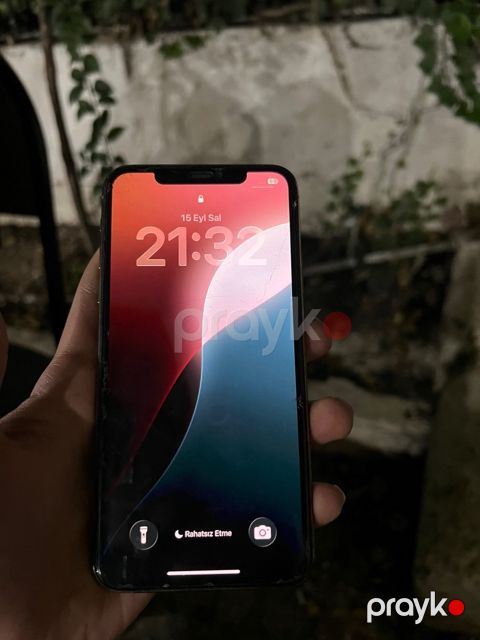 Apple iPhone 11 Pro Max Gold 256GB/4GB — Bakı