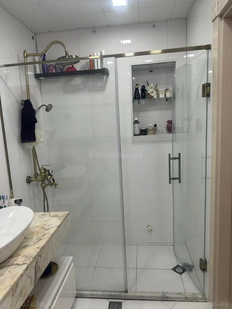 Satılır 3 otaqlı Mənzil Köhnə tikili 100 m² Bakı, Yasamal r., İnşaatçılar m., Yasamal — Mənzil, Bakı (5)
