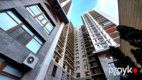 Satılır 4 otaqlı yeni tikili 196 m² — Bakı