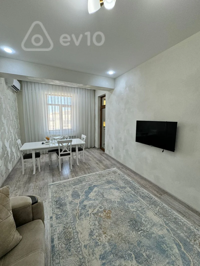 2 otaqlı mənzil, 70 m², Həsənbəy Zərdabi pr. — kirayə — Bakı