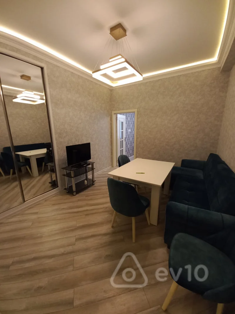 2 otaqlı mənzil, 60 m², Təbriz küç. — kirayə — Bakı