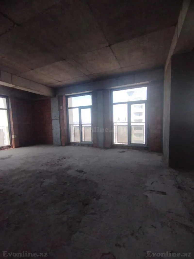 Satılır 3 otaqlı Mənzil Yeni tikili 121 m² Bakı, Nəsimi r., 28 May m — Mənzil, Bakı (2)