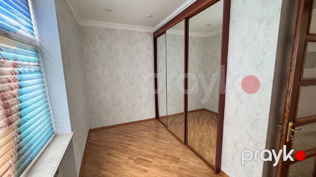 İcarəyə verilir 7 otaqlı köhnə tikili 250 m² — Mənzil, Bakı (12)