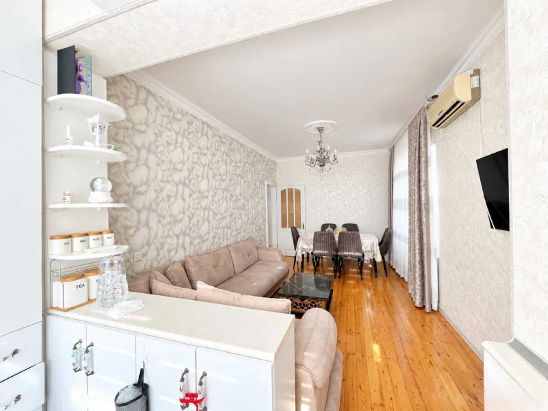 Satılır 2 otaqlı Mənzil Köhnə tikili 50 m² Bakı, Xətai r., Əhmədli m — Mənzil, Bakı (4)
