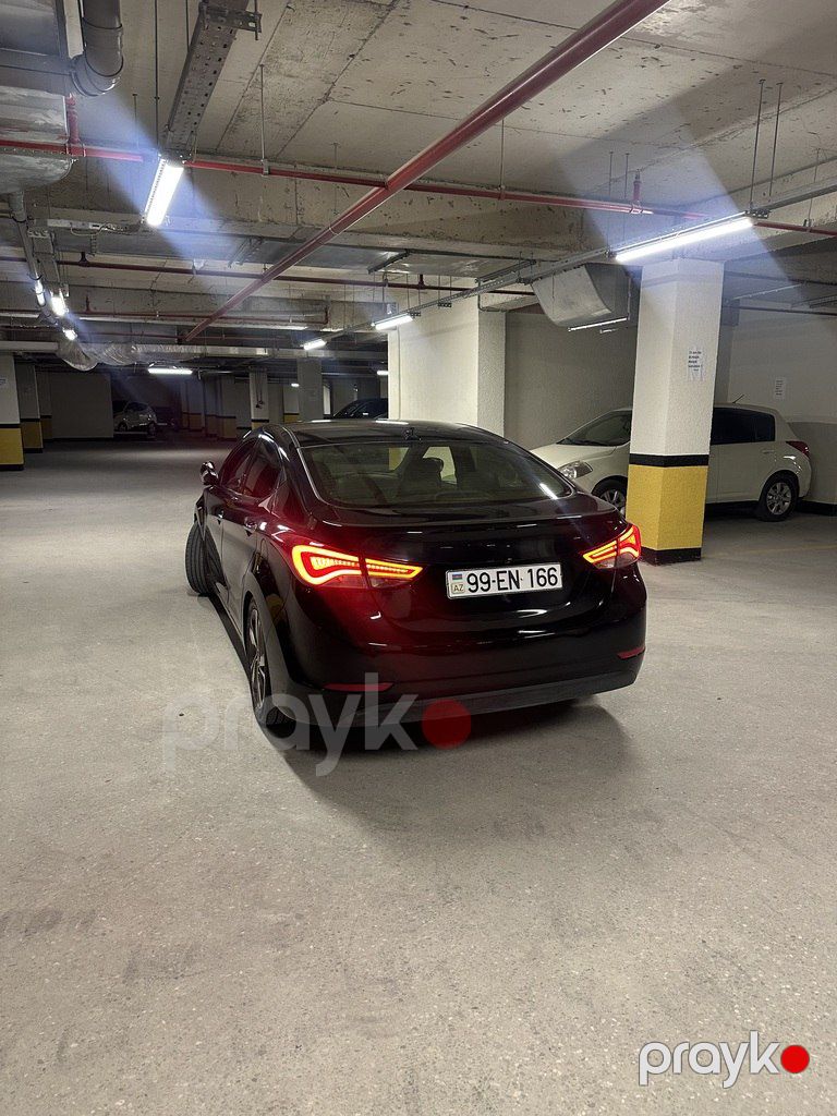 Hyundai Elantra, 1.8 L, 2015 il, 201 168 km — Avtomobillər, Bakı (10)