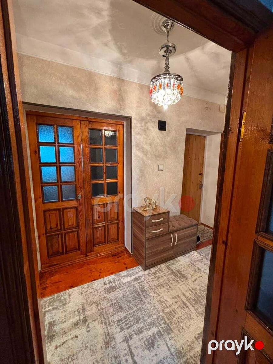 Satılır 2 otaqlı köhnə tikili 70 m² — Mənzil, Bakı (8)