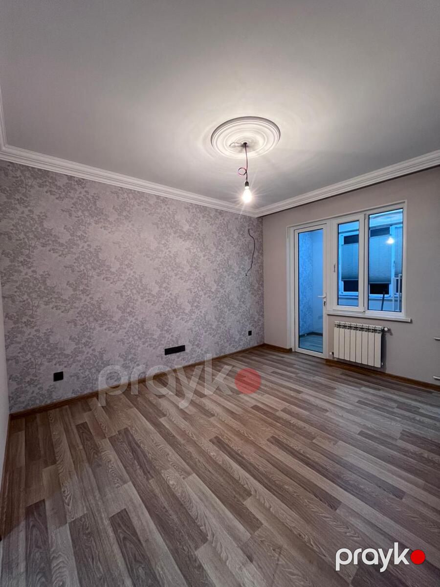 Satılır 2 otaqlı köhnə tikili 50 m² — Mənzil, Bakı (2)