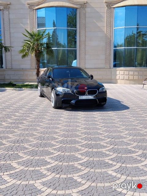 BMW 528, 2.0 L, 2013 il, 210 000 km — Gəncə