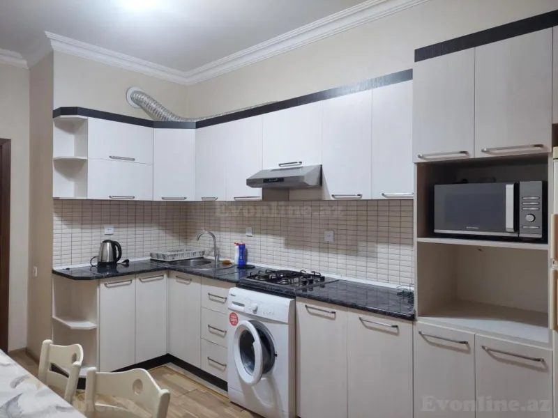 Kirayə verilir 2 otaqlı Mənzil Yeni tikili 80 m² Bakı, Yasamal r., İnşaatçılar m — Mənzil, Bakı (8)