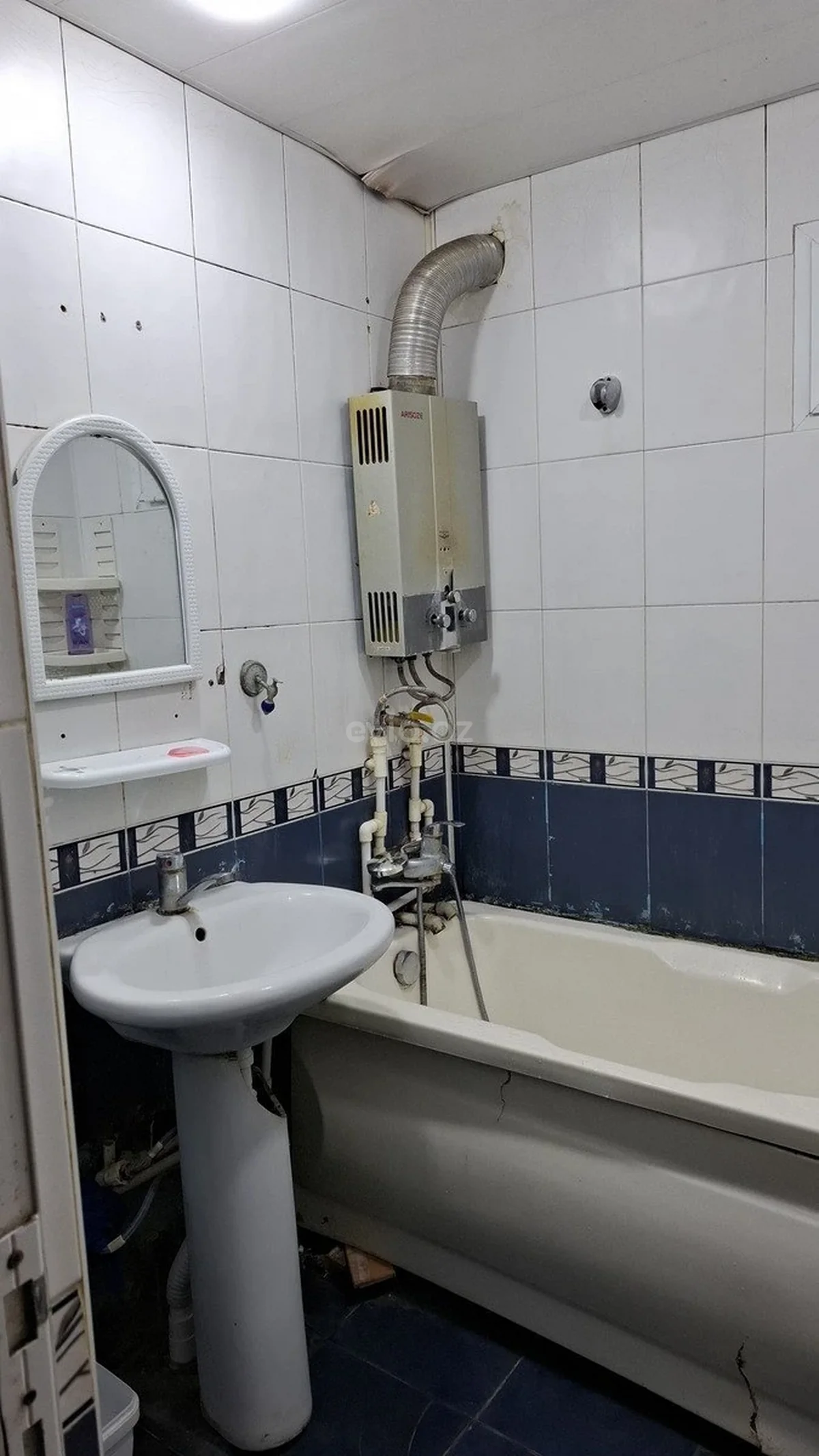 Kirayə 2 otaqlı mənzil Memar Əcəmi metrosu yaxınlığında — Mənzil, Bakı (4)