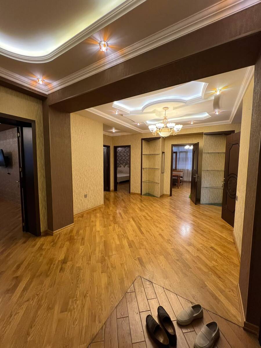 Satılır 4 otaqlı yeni tikili 165 m² — Mənzil, Bakı (10)