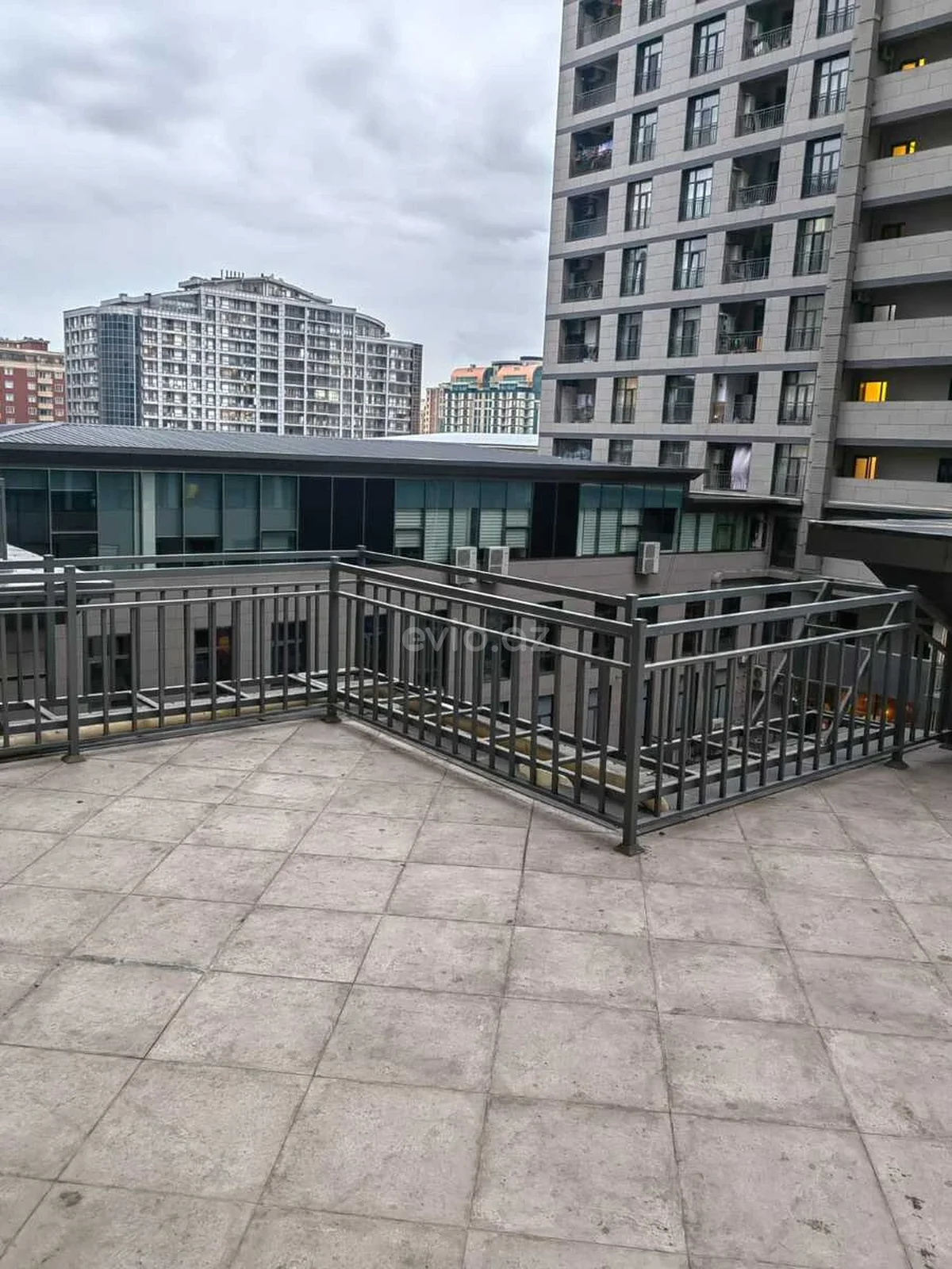 Kirayə 2 otaqlı mənzil 28 May metrosu yaxınlığında — Mənzil, Bakı (11)