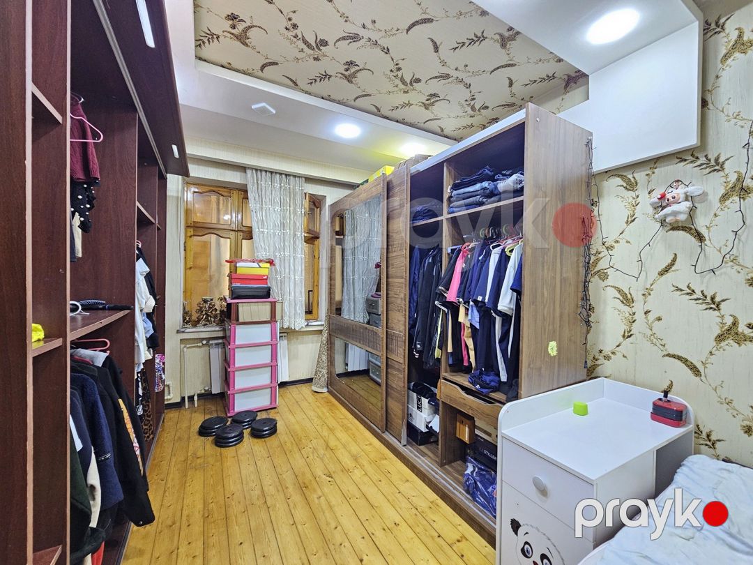 Satılır 4 otaqlı köhnə tikili 110 m² — Mənzil, Bakı (3)