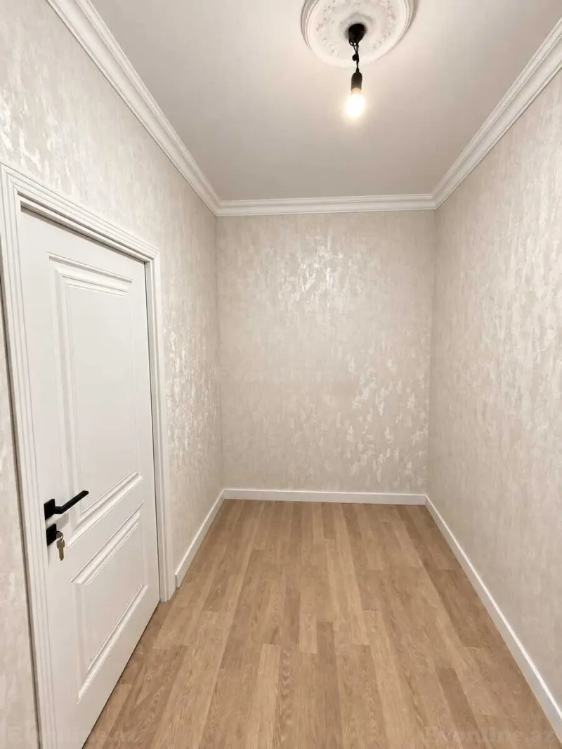 Satılır 2 otaqlı Mənzil Köhnə tikili 65 m² Bakı, Xətai r., Həzi Aslanov — Mənzil, Bakı (5)