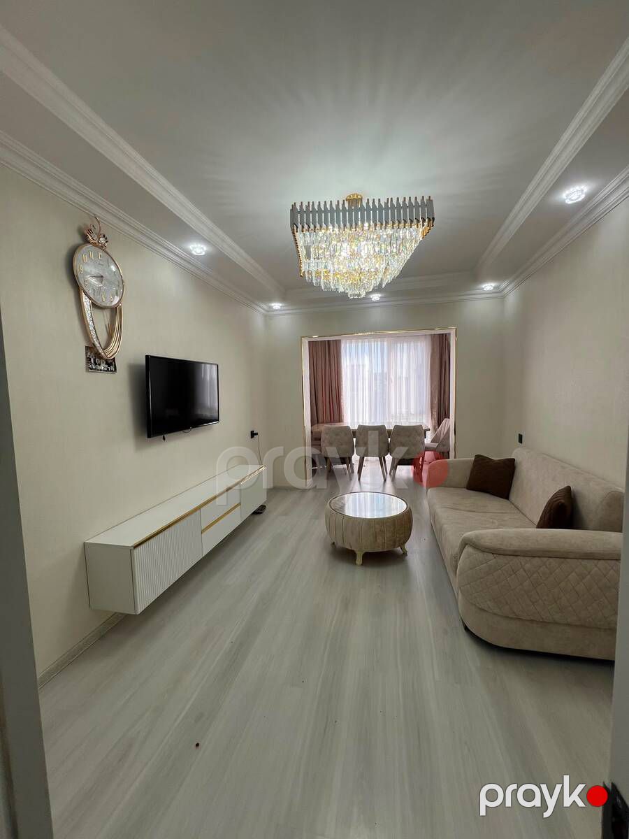Satılır 2 otaqlı köhnə tikili 65 m² — Mənzil, Bakı (2)
