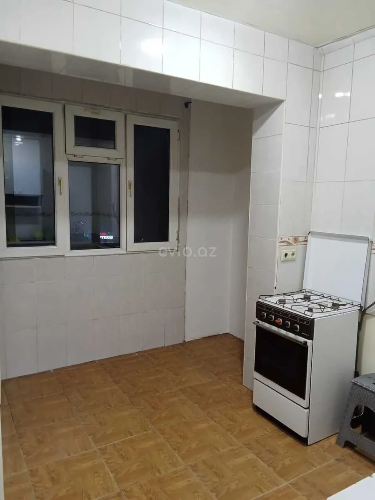 2 otaqlı orta təmirli mənzil satılır Yasamal qəsəbəsində — Mənzil, Bakı (4)