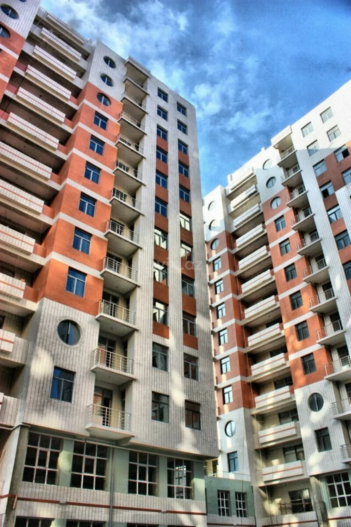 Kirayə 3 otaqlı mənzil 20 Yanvar metrosu yaxınlığında — Mənzil, Bakı (6)