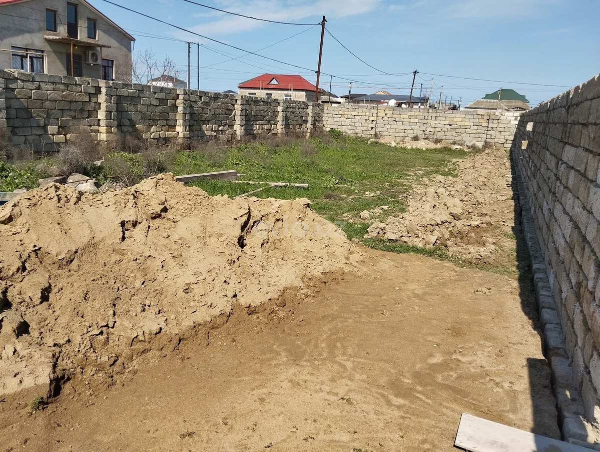 Torpaq sahəsi satılır Savalan qəsəbəsində — Bakı