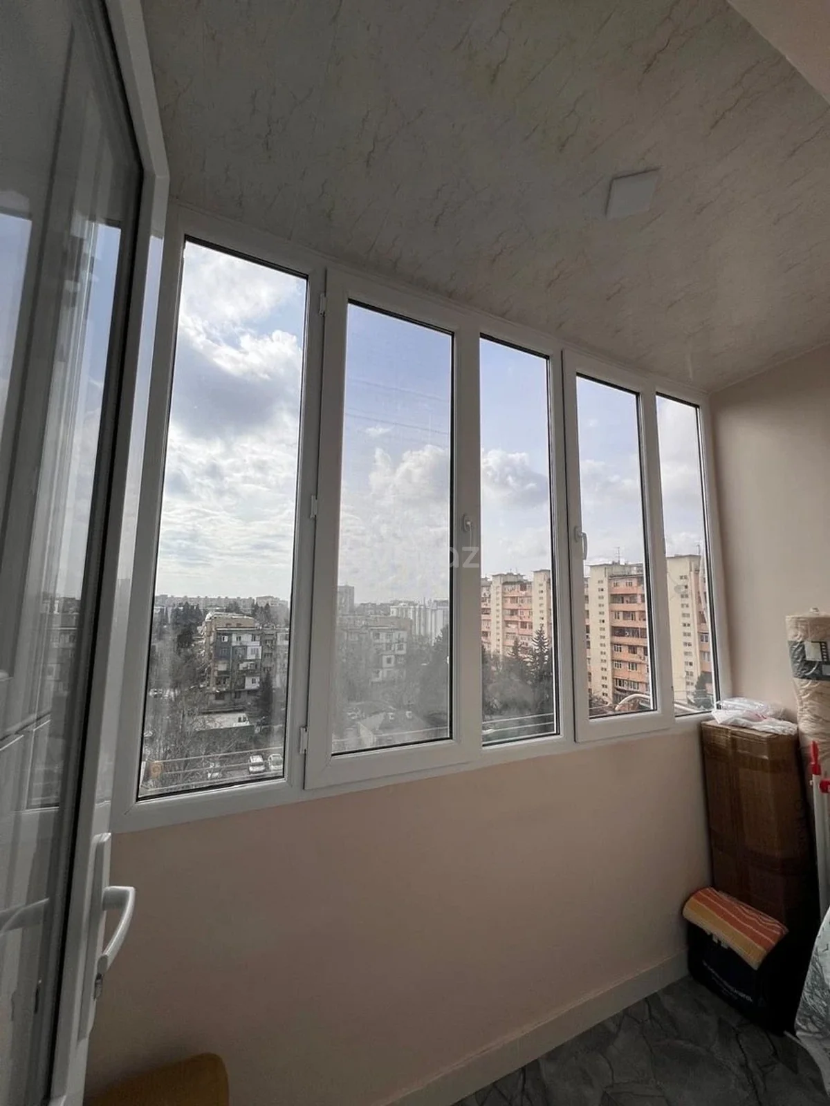 2 otaqlı tam təmirli mənzil satılır 8-ci kilometr qəsəbəsində — Mənzil, Bakı (10)