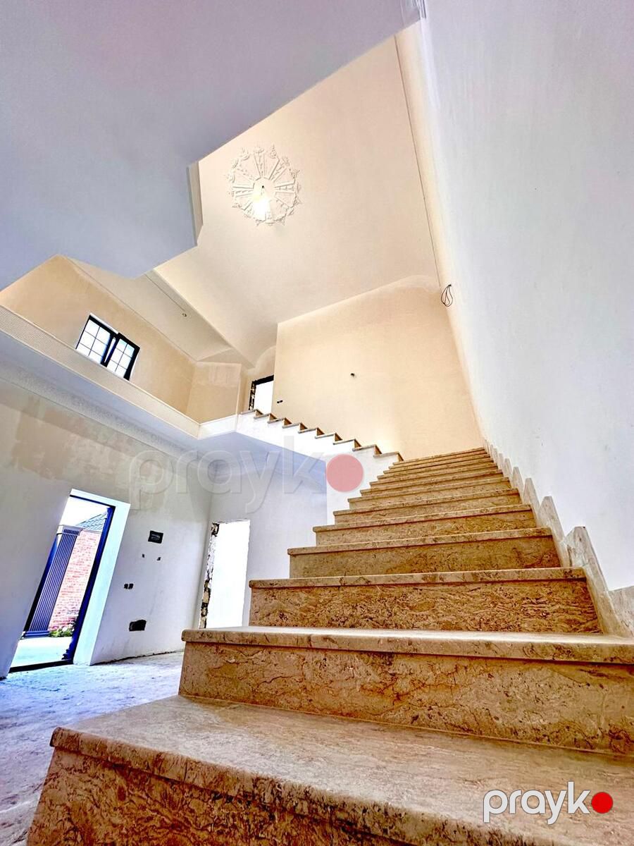 Satılır 5 otaqlı həyət evi/bağ evi 250 m² — Ev, villa, Bakı (4)
