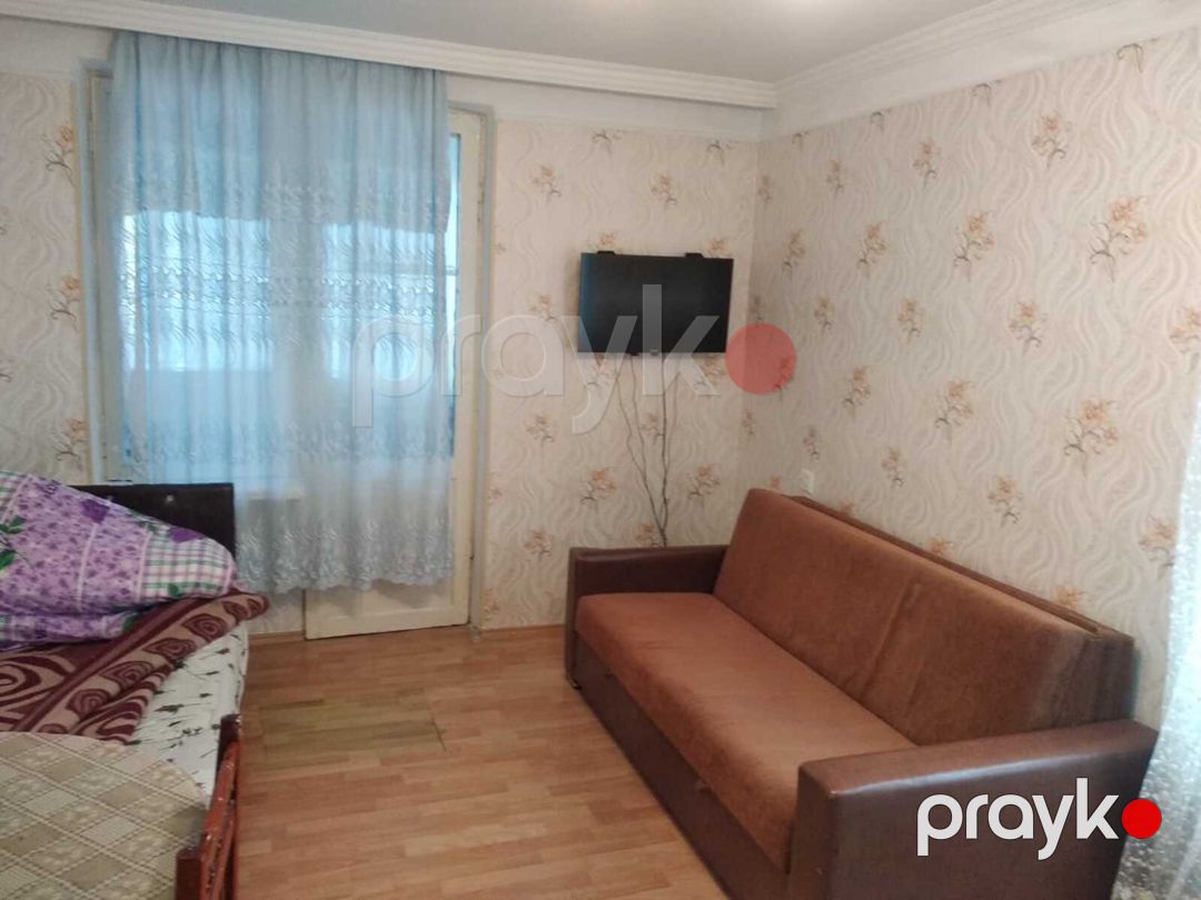 İcarəyə verilir 1 otaqlı köhnə tikili 40 m² — Mənzil, Bakı (8)