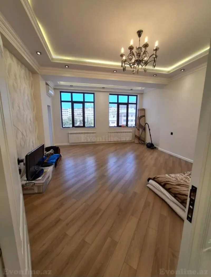 Satılır 4 otaqlı Mənzil Yeni tikili 143 m² Bakı, Xətai r., Əhmədli m — Mənzil, Bakı (2)