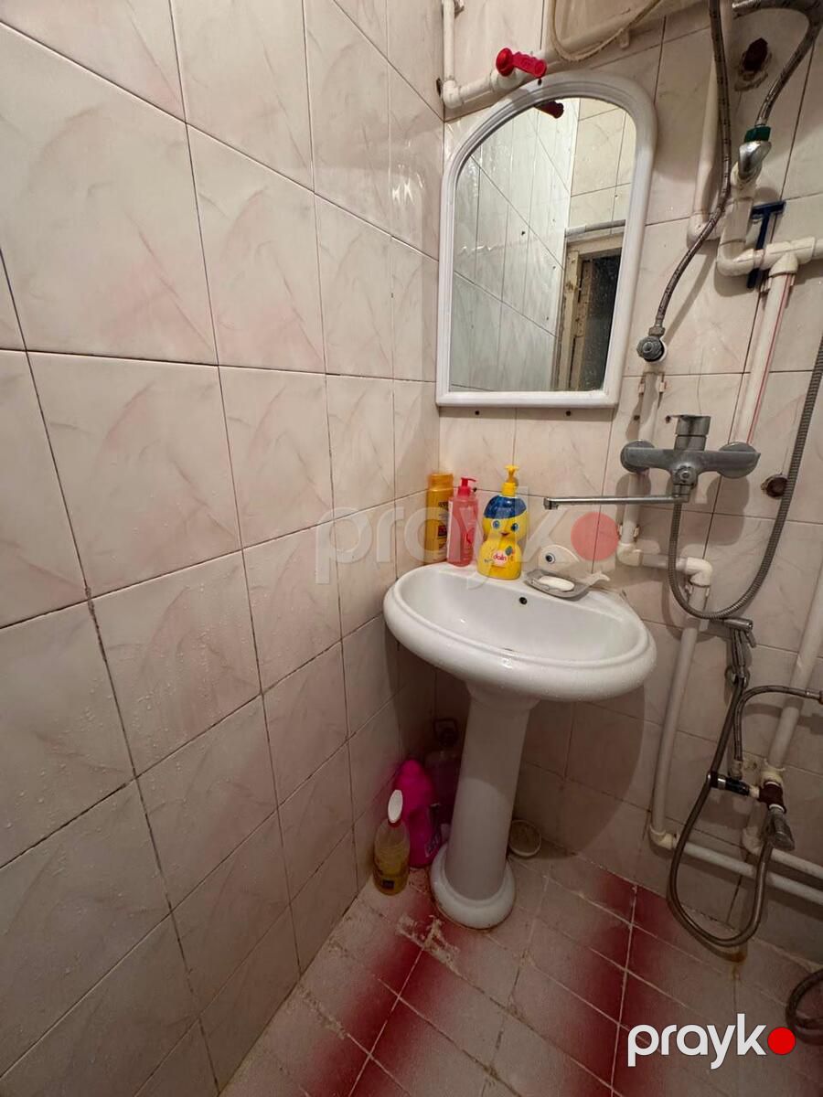 Satılır 1 otaqlı köhnə tikili 40 m² — Mənzil, Bakı (9)