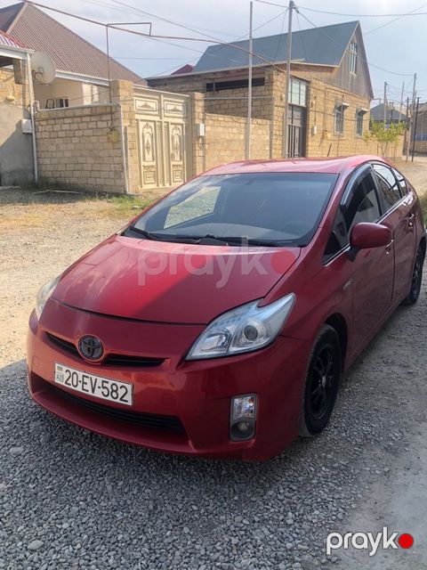 Toyota Prius, 1.8 L, 1.3 kWh, 2010 il, 366 557 km — Gəncə
