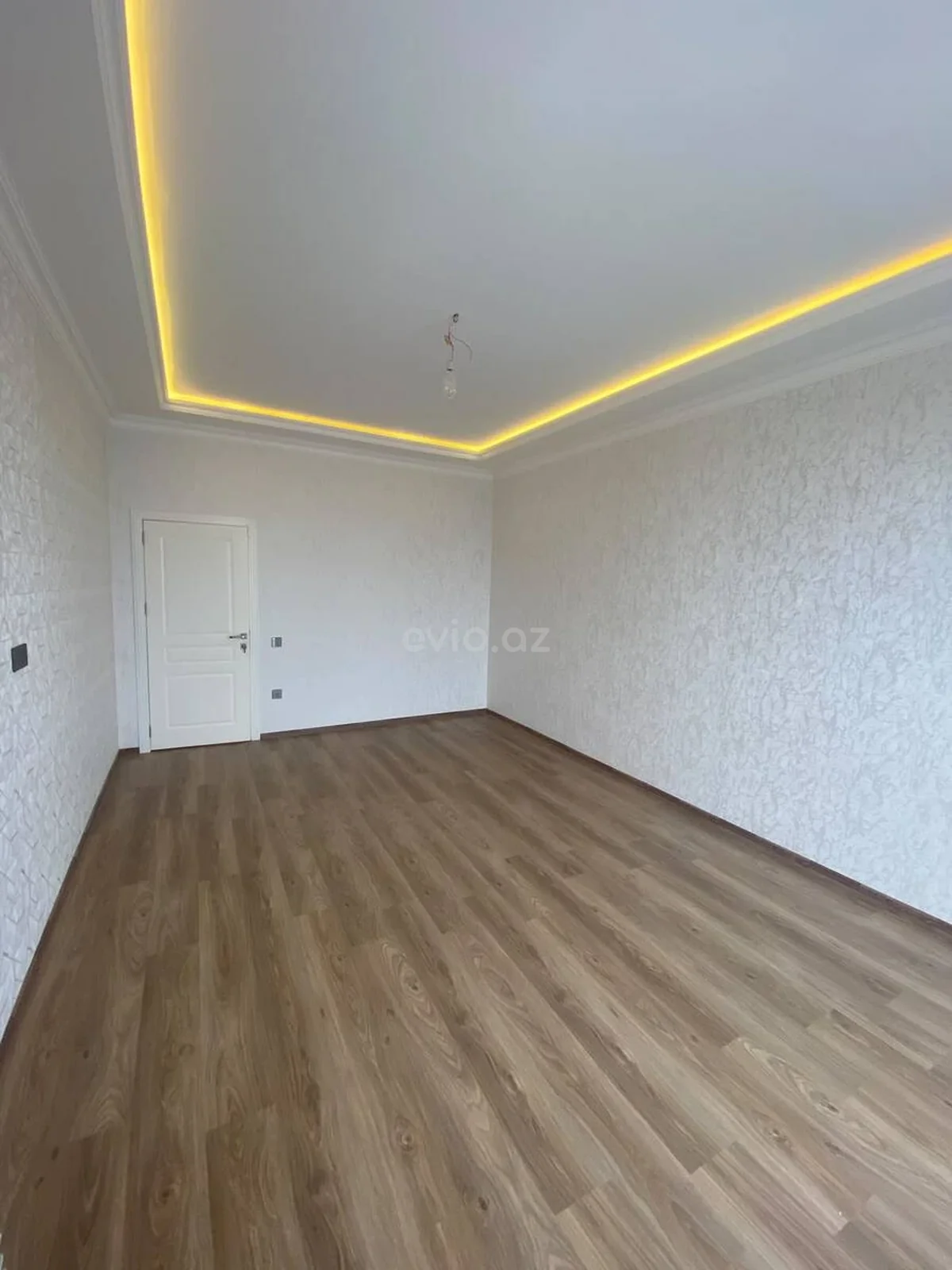 2 otaqlı tam təmirli mənzil satılır Bakıxanov qəsəbəsində — Mənzil, Bakı (5)