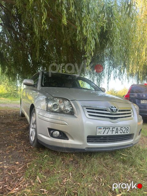Toyota Avensis, 2.0 L, 2006 il, 260 000 km — Xudat