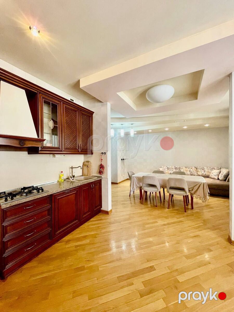 Satılır 7 otaqlı yeni tikili 350 m² — Mənzil, Bakı (12)