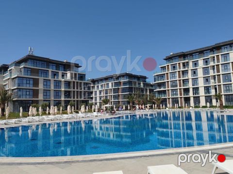 Satılır 2 otaqlı yeni tikili 74 m² — Bakı