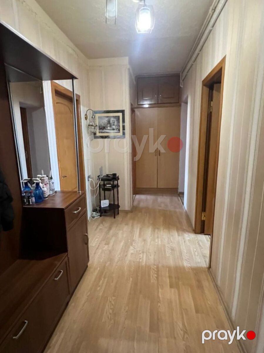 Satılır 4 otaqlı köhnə tikili 100 m² — Mənzil, Bakı (11)