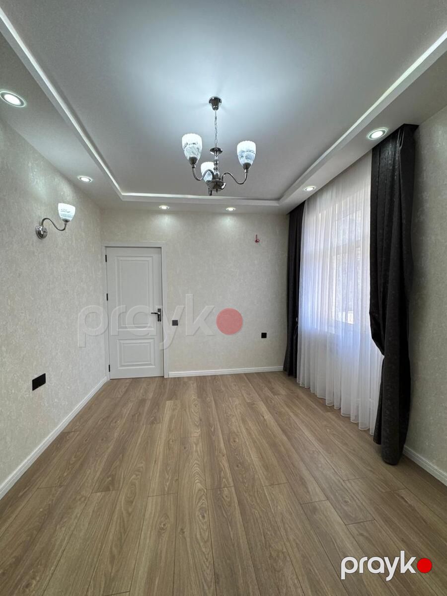 Satılır 2 otaqlı köhnə tikili 65 m² — Mənzil, Bakı (6)
