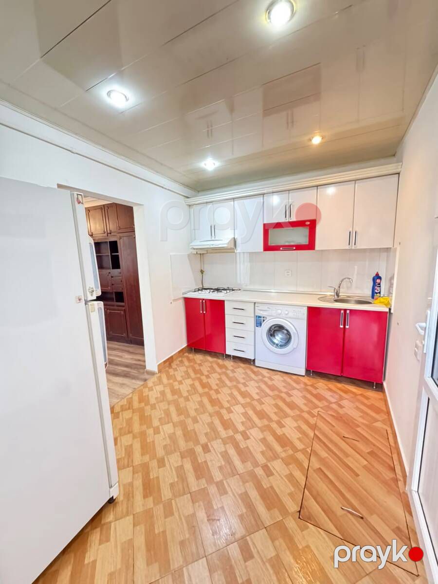 İcarəyə verilir 2 otaqlı köhnə tikili 50 m² — Mənzil, Bakı (8)