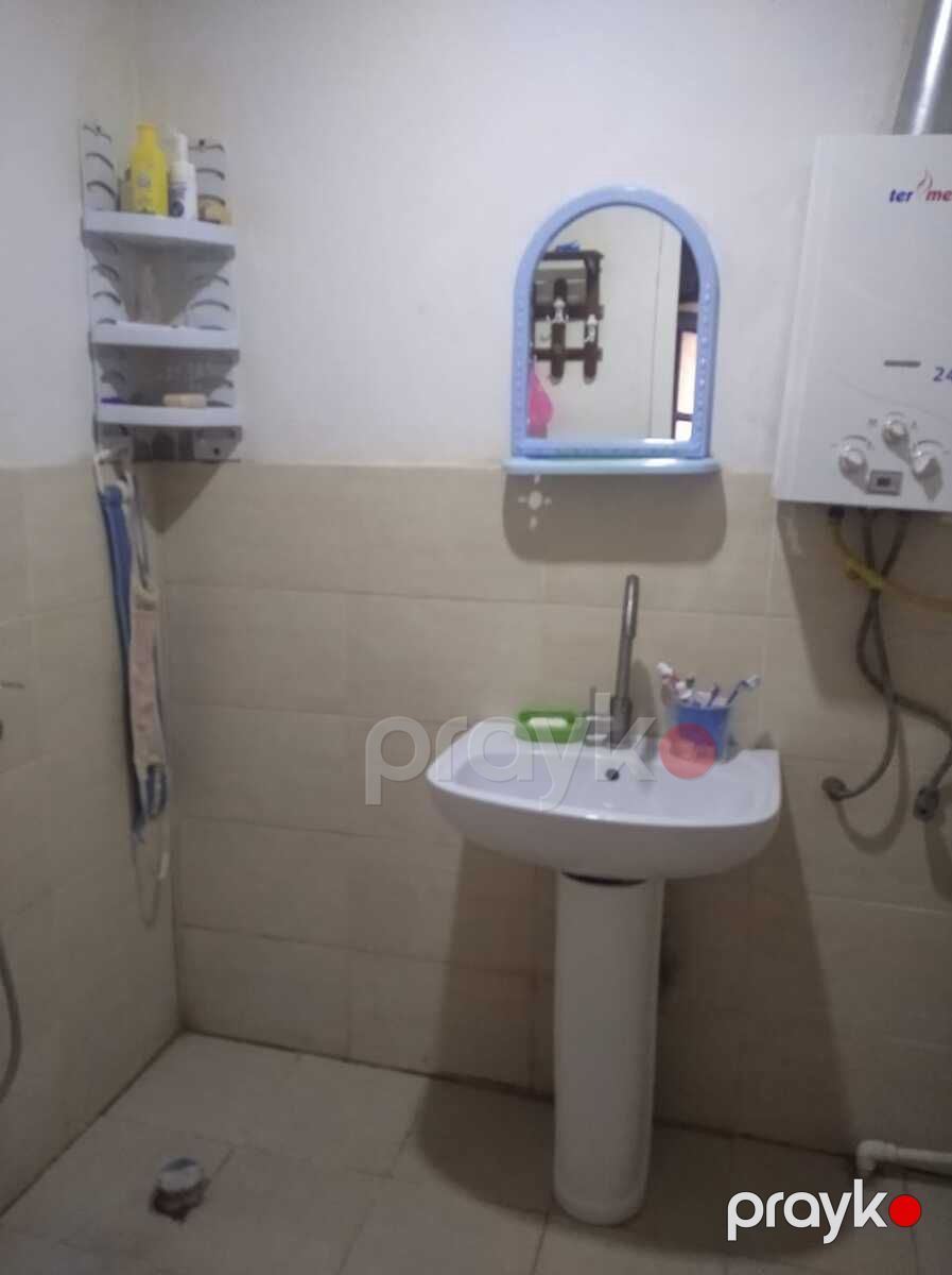 İcarəyə verilir 4 otaqlı köhnə tikili 100 m² — Mənzil, Bakı (4)