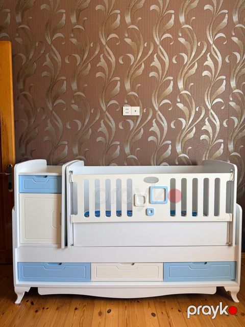 Transformer beshik satilir Qiymet 120 man MDF — Mehdiabad