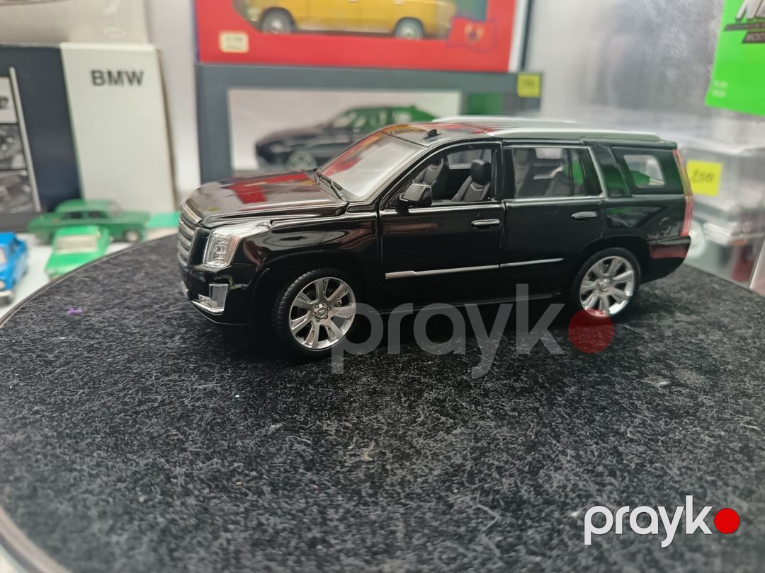 Cadillac Escalade 1/27 — Kolleksiyalar, Bakı (10)