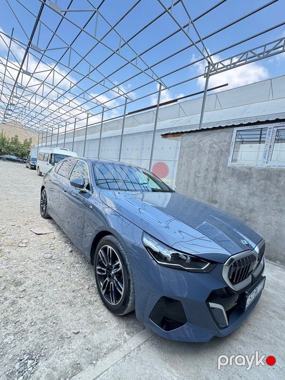 BMW 530, 2.0 L, 2024 il, 21 000 km — Avtomobillər, Bakı (3)