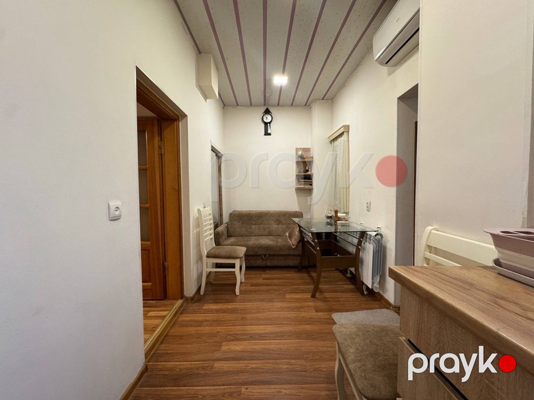 Satılır 1 otaqlı köhnə tikili 40 m² — Mənzil, Bakı (7)