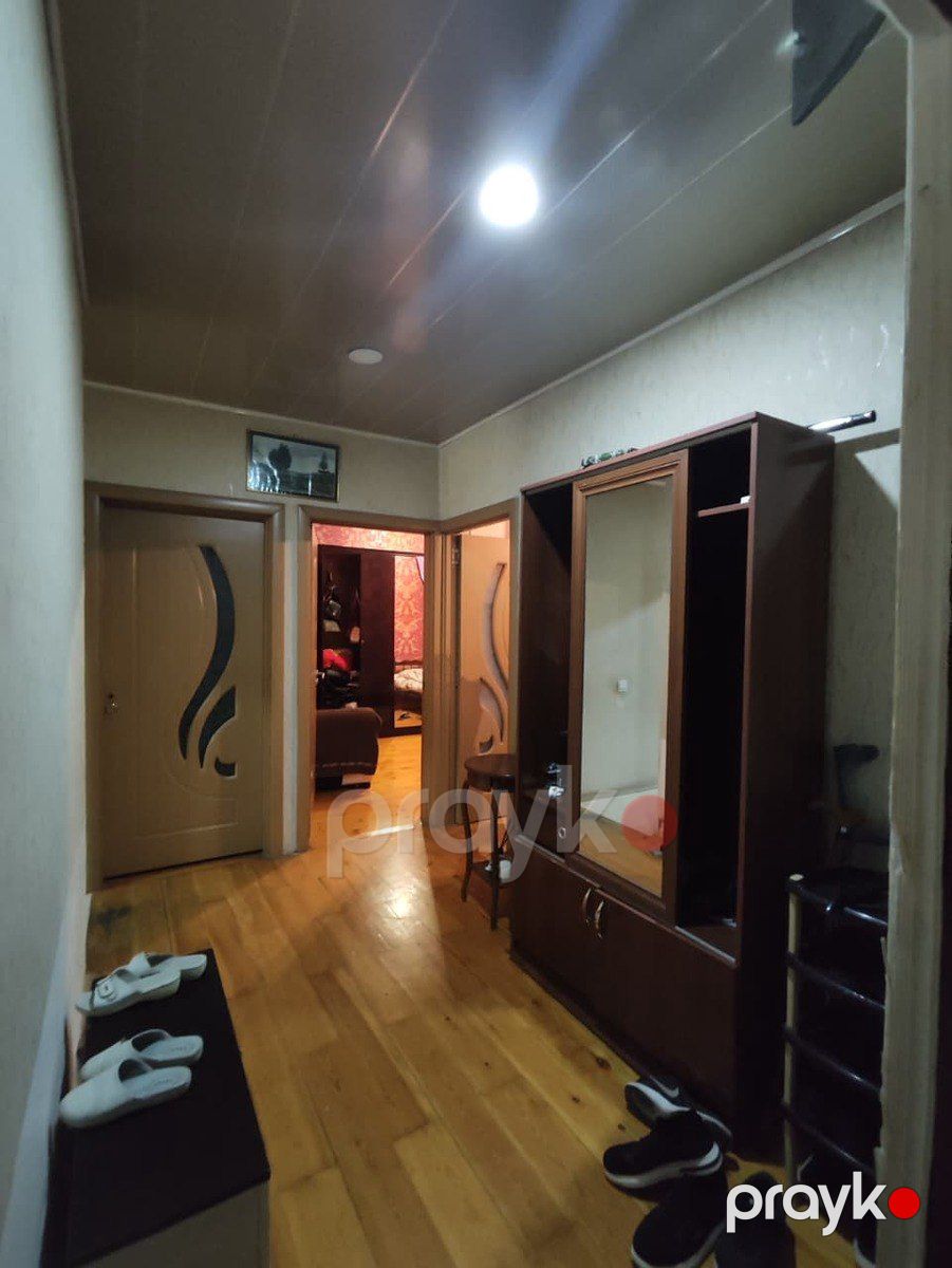 Satılır 4 otaqlı köhnə tikili 105 m² — Mənzil, Bakı (7)