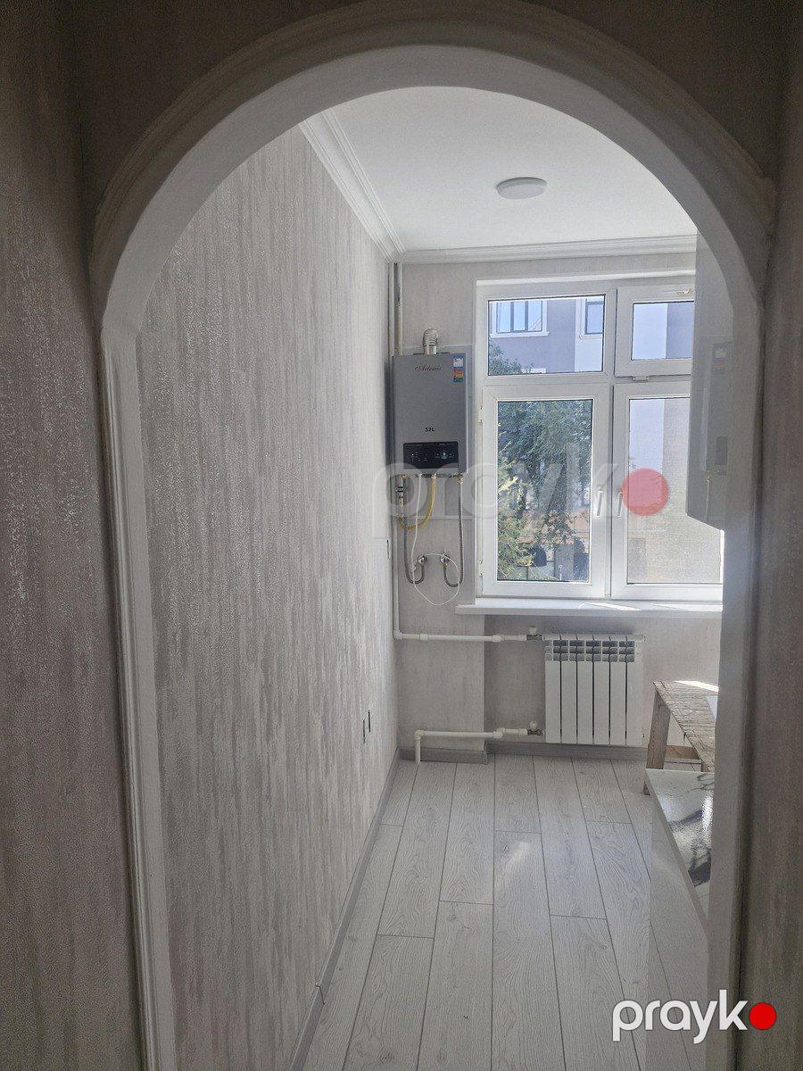 Satılır 2 otaqlı köhnə tikili 50 m² — Mənzil, Bakı (7)
